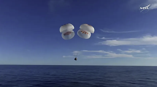 ������ ������ SpaceX Crew-10 � ����������� �� ����� �������� �� �����
